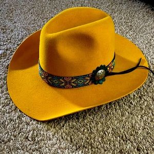 Charlie 1 horse cowgirl hat- gold digger yellow